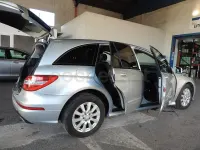Usado Mercedes R350 265 CV (194 kW) 2012 Gris / plata Monovolumen