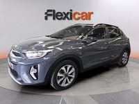Usado Kia Stonic Plus 84 HP (61 kW) 2022 Cinzento SUV