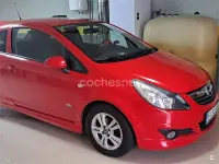 Usado Opel Corsa 90 CV (66 kW) 2009 Rojo Utilitario
