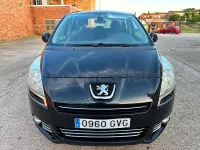 Usado Peugeot 5008 110 CV (80 kW) 2010 Negro Monovolumen