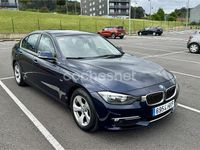 Usado BMW 320 Luxury Line 184 CV (135 kW) 2012 Azul Berlina