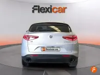 Usado Alfa Romeo Stelvio Sprint 200 CV (147 kW) 2022 Gris SUV