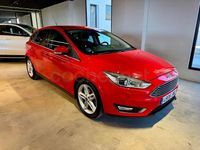 Usado Ford Focus 125 CV (91 kW) 2016 Rojo Berlina