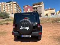 Usado Jeep Wrangler Sahara 200 CV (147 kW) 2014 Negro SUV