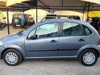 Usado Citroën C3 90 CV (66 kW) 2004 Gris Utilitario