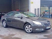Usado Opel Insignia Selective 131 CV (96 kW) 2012 Gris Berlina