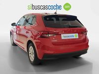 Usado Skoda Fabia Selection 95 CV (69 kW) 2025 Rojo Utilitario