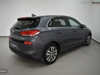 Usado Hyundai i30 120 CV (88 kW) 2020 Gris