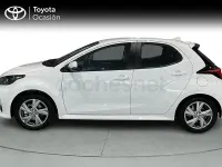 Usado Toyota Yaris Hybrid Active 116 CV (85 kW) 2025 Blanco Berlina