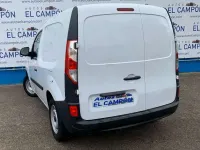 Usado Renault Kangoo 95 CV (69 kW) 2021 Blanco Monovolumen