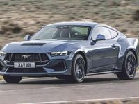 Usado Ford Mustang Fastback 290 CV (213 kW) 2018 Negro Coupe