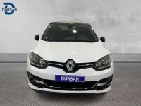Usado Renault Mégane Coupé Bose Edition 110 CV (80 kW) 2015 Blanco Coupe