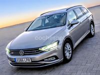 Usado VW Passat Executive 150 CV (110 kW) 2021 Gris / plata Familiar