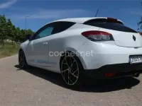 Usado Renault Mégane III Dynamique 115 CV (84 kW) 2013 Blanco Berlina