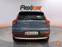 Usado Volvo XC40 Plus 163 CV (119 kW) 2024 Azul SUV