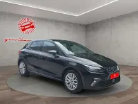 Usado Seat Ibiza FR 115 CV (84 kW) 2024 Negro Utilitario