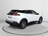 Usado Peugeot 2008 Active 101 CV (74 kW) 2022 Blanco SUV