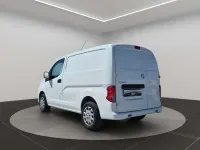 Usado Nissan NV200 90 CV (66 kW) 2018 Blanco Monovolumen