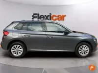 Usado Skoda Kamiq Selection 115 CV (84 kW) 2024 Gris SUV