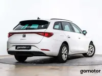 Usado Seat Leon Style 116 CV (85 kW) 2022 Blanco Familiar