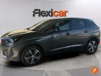 Usado Peugeot 3008 Allure 130 CV (95 kW) 2024 Gris SUV