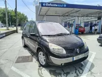Usado Renault Scénic II Dynamique 105 CV (77 kW) 2005 Negro Monovolumen