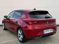 Usado Seat Leon FR 150 CV (110 kW) 2021 Rojo Berlina