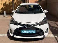 Usado Toyota Yaris Active 69 CV (50 kW) 2016 Blanco Utilitario
