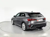 Usado Audi A3 S-Line 150 CV (110 kW) 2025 Gris / plata Berlina
