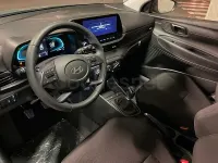 Usado Hyundai Bayon 100 CV (73 kW) 2024 Verde SUV