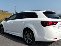 Usado Toyota Avensis Advance 143 CV (105 kW) 2016 Blanco Familiar