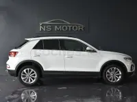 Usado VW T-Roc Life 150 CV (110 kW) 2023 Blanco SUV