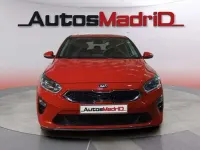 Usado Kia Ceed 101 HP (74 kW) 2019 Vermelho Citadino