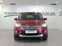 Usado Ford Kuga Titanium 120 CV (88 kW) 2017 Rojo SUV