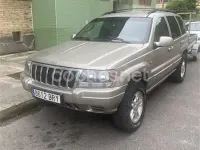 Usado Jeep Grand Cherokee Laredo 163 CV (119 kW) 2002 Gris / plata SUV