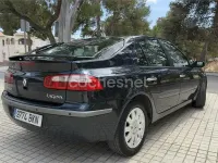 Usado Renault Laguna II Dynamique 120 CV (88 kW) 2001 Verde Berlina