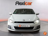 Begagnad VW Scirocco R-line 180 HK (132 kW) 2017 Vit Sportkupé