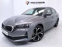 Usado Skoda Octavia Selection 150 CV (110 kW) 2025 Gris Utilitario