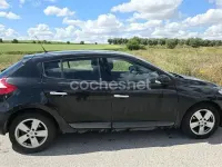 Occasion Renault Mégane Dynamique 105 PK (77 kW) 2010 Zwart Sedan