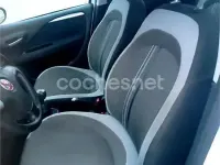 Usado Fiat Punto Pop 69 CV (50 kW) 2012 Blanco Utilitario