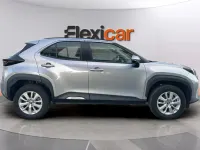 Usado Toyota Yaris Active 116 CV (85 kW) 2025 Gris Utilitario