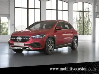 Usado Mercedes GLA180 Progressive 136 CV (100 kW) 2022 Patagonia red  metallic paint SUV
