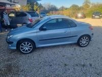 Usado Peugeot 206 CC 137 CV (100 kW) 2003 Azul Descapotable