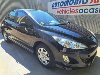 Usado Peugeot 308 90 CV (66 kW) 2010 Negro Berlina