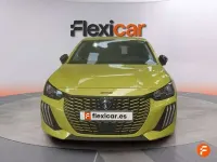 Usado Peugeot 208 Allure 101 CV (74 kW) 2025 Verde Utilitario