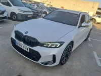 Usado BMW 330e Comfort Edition 292 CV (214 kW) 2025 Blanco Familiar