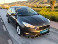 Usado Ford Focus Trend 125 CV (91 kW) 2018 Marrón Utilitario