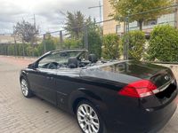 Usado Ford Focus Cabriolet Titanium 136 CV (100 kW) 2011 Negro Descapotable
