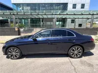 Usado Mercedes E300 306 CV (225 kW) 2022 Azul Berlina