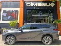 Usado Toyota Highlander Advance 246 CV (180 kW) 2022 Gris / plata SUV